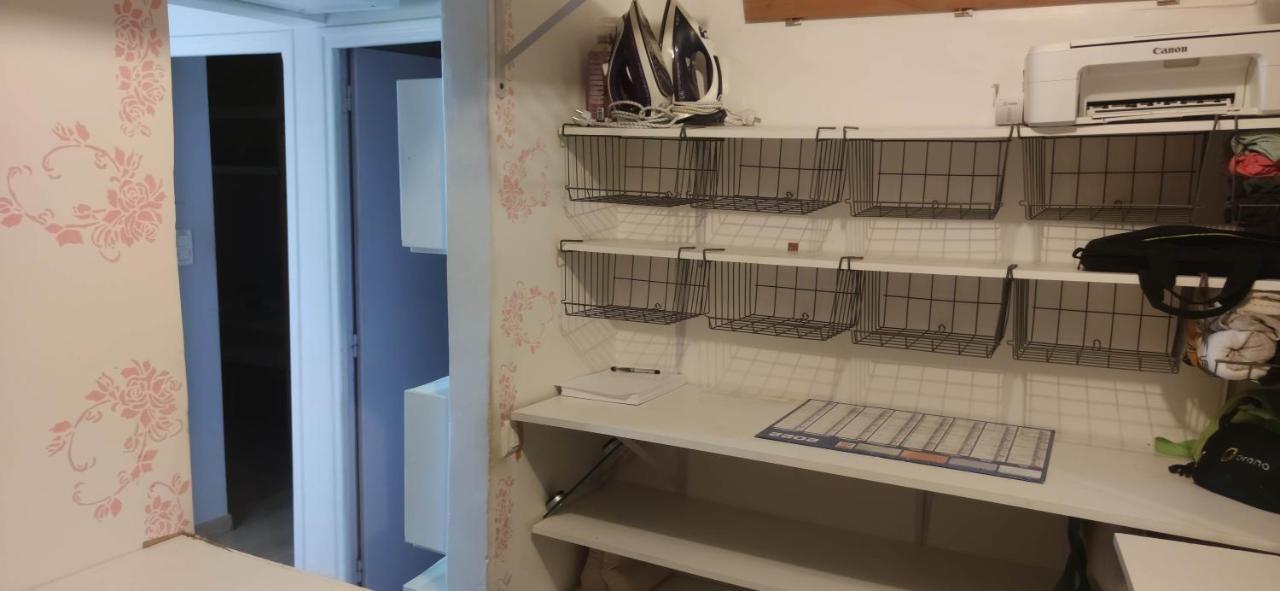 Logement Entier A 15 Mn D'Avignon, 10Mn D'Orange Deux Chambres Roquemaure  Esterno foto